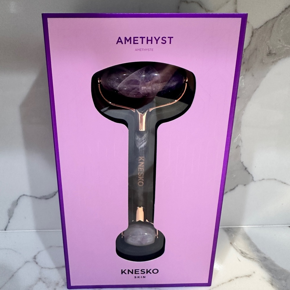 Knesko Amethyst Gemstone Face Roller